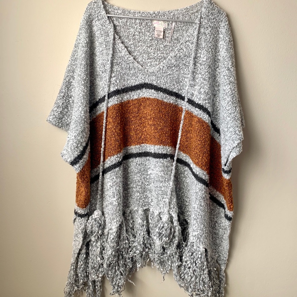 Free People Grey Striped Poncho Style Sweater✨